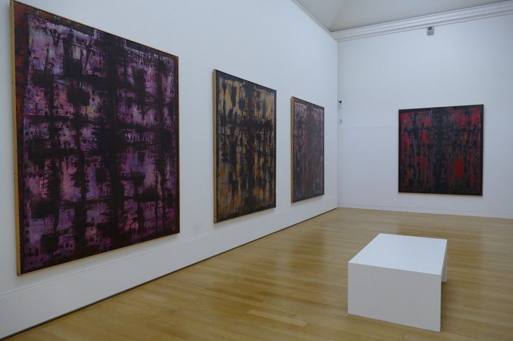 TRAVERSER LA LUMIÈRE GRÂCE AUX PEINTRES NON FIGURATIFS